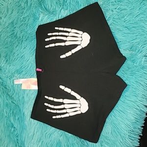 NWT Black VS Halloween skeleton hands boyshort underwear